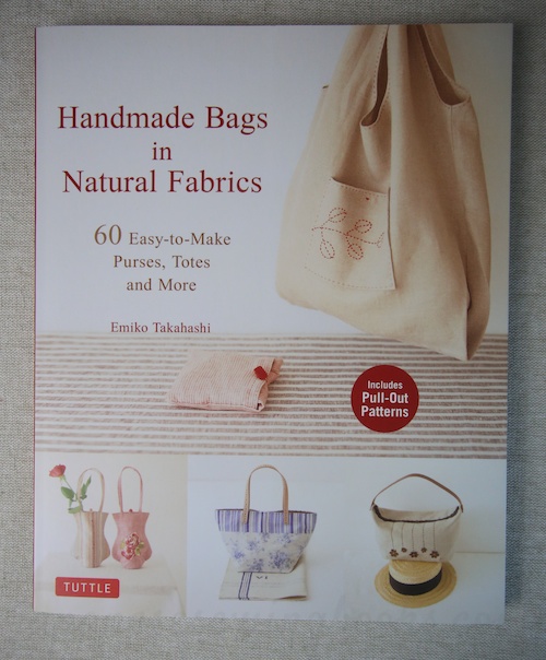 Book Review – Handmade Bags in Natural Fabrics (Now in English)